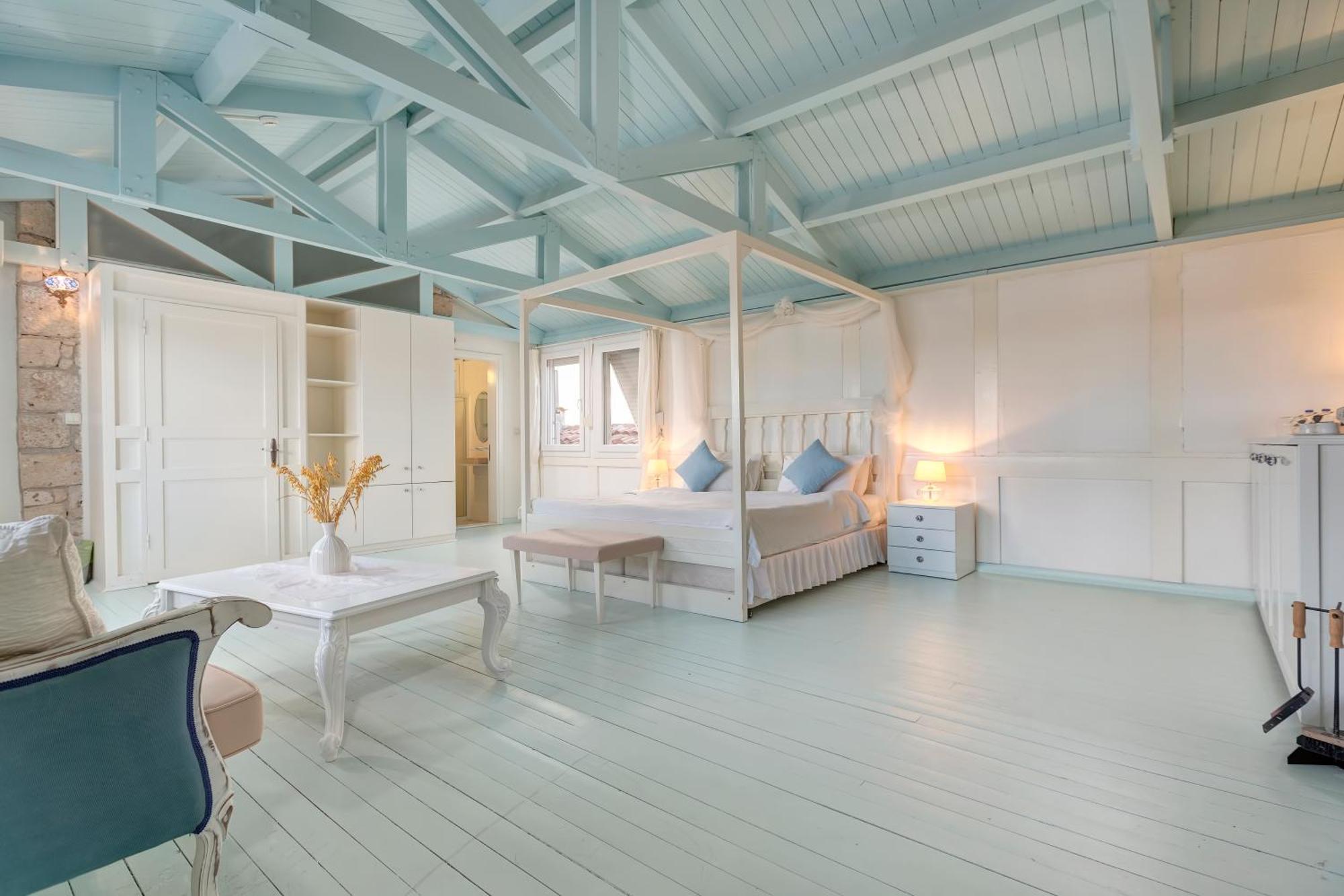 Beyazhan Hotel Alaçatı Buitenkant foto