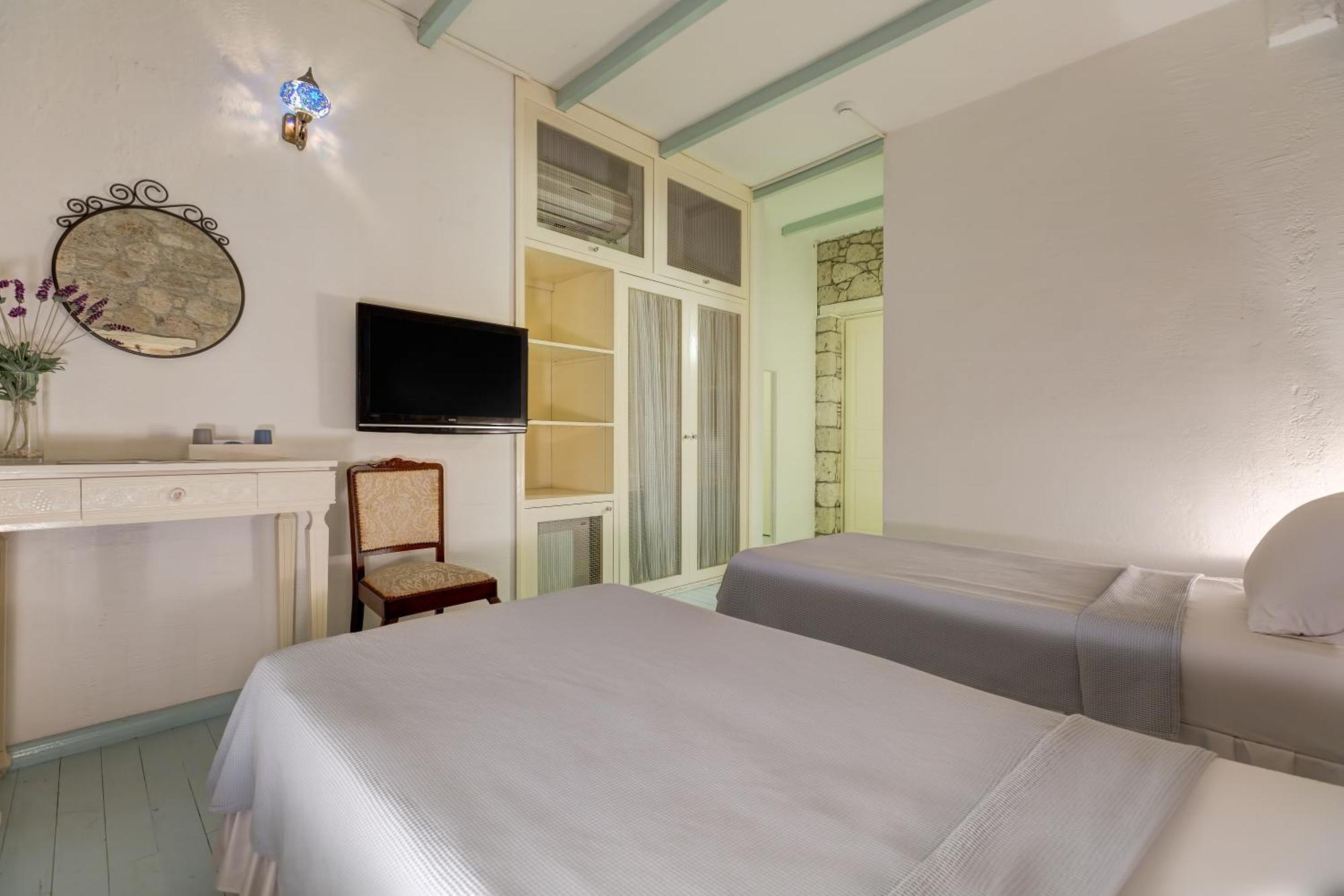 Beyazhan Hotel Alaçatı Buitenkant foto