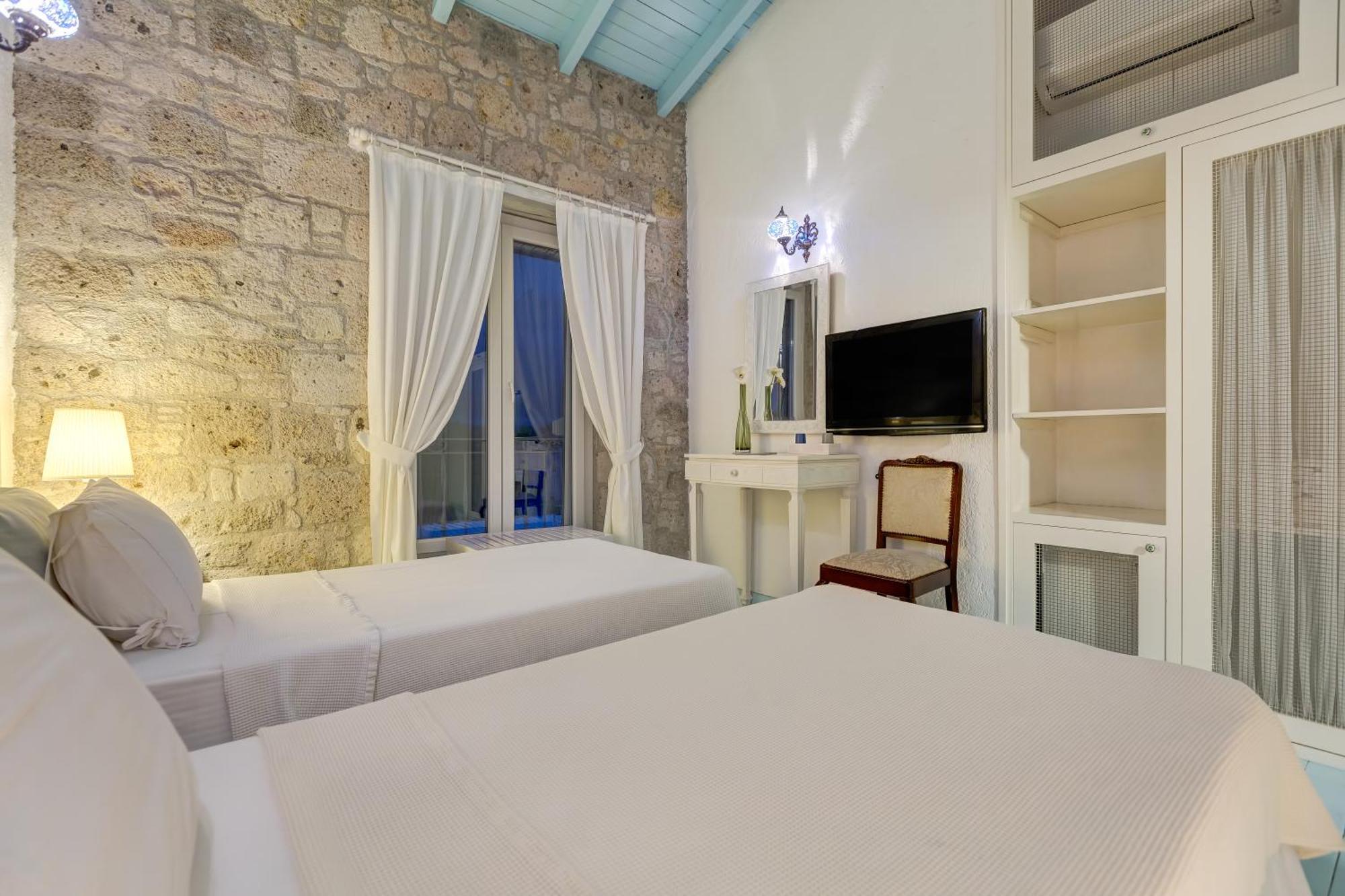 Beyazhan Hotel Alaçatı Buitenkant foto