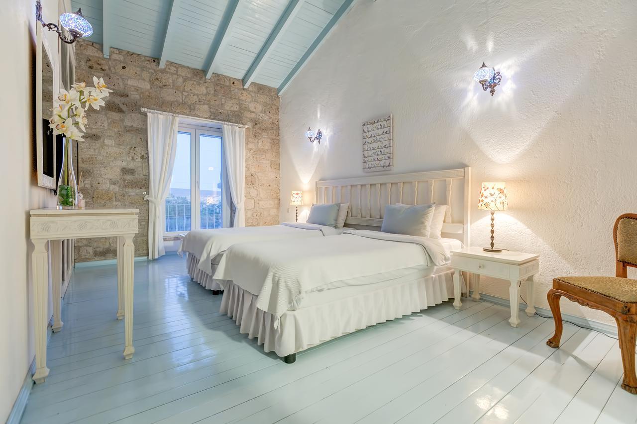 Beyazhan Hotel Alaçatı Buitenkant foto