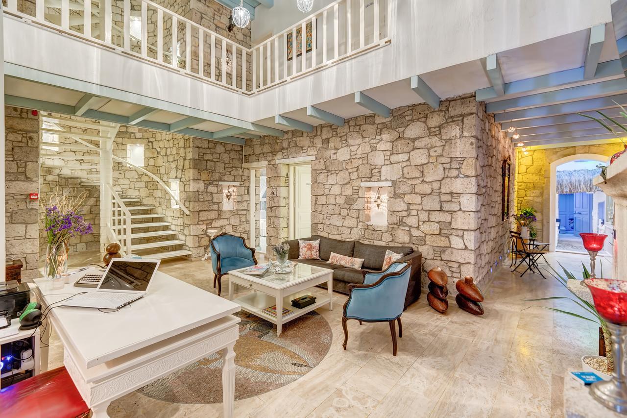 Beyazhan Hotel Alaçatı Buitenkant foto