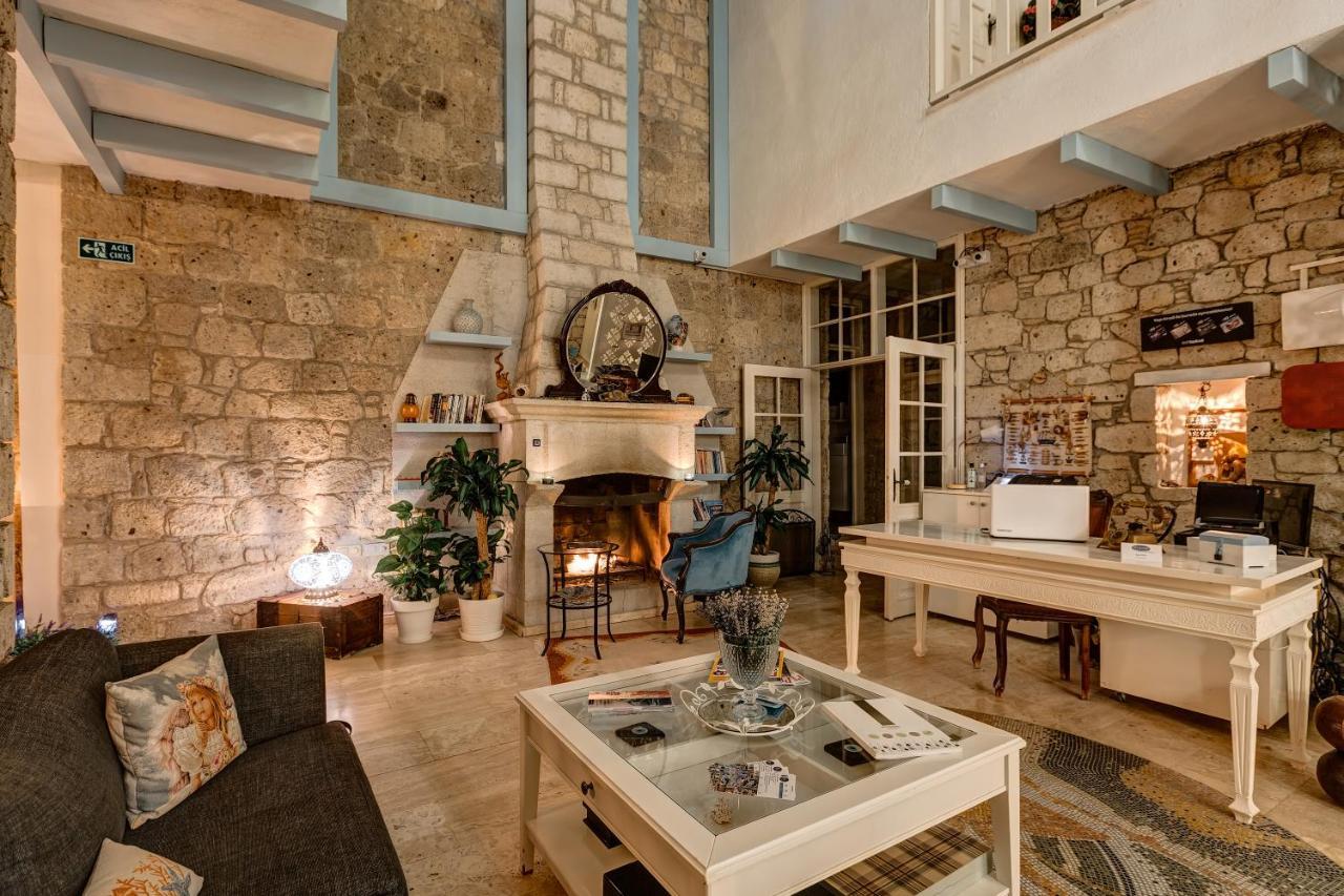 Beyazhan Hotel Alaçatı Buitenkant foto